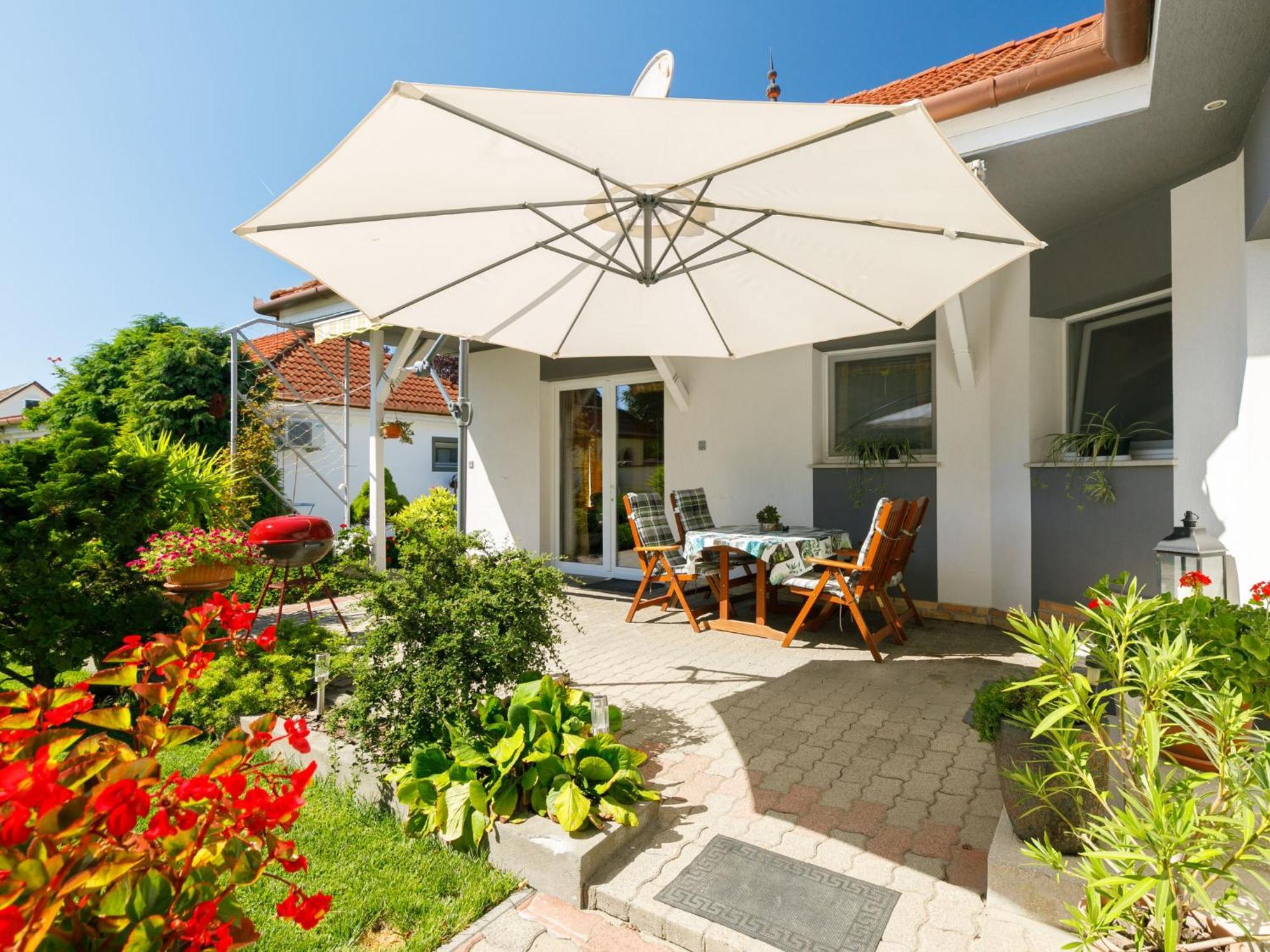 Holiday Home Ildiko Balatonlelle Dış mekan fotoğraf